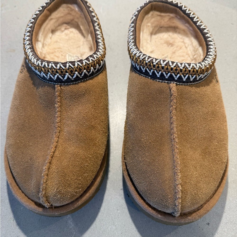 UGG Tan Suede Slippers with Durable Sole Coquette Chestnut Size 6